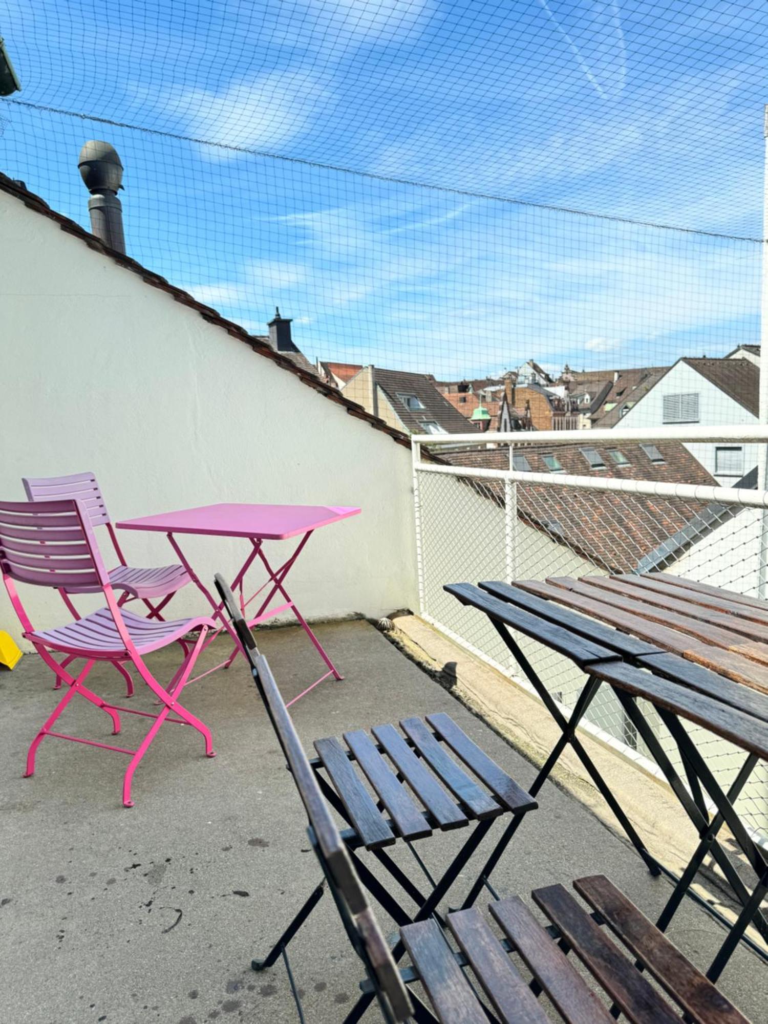 City Center Rooftop Studio With Oldtown View Bázel Kültér fotó