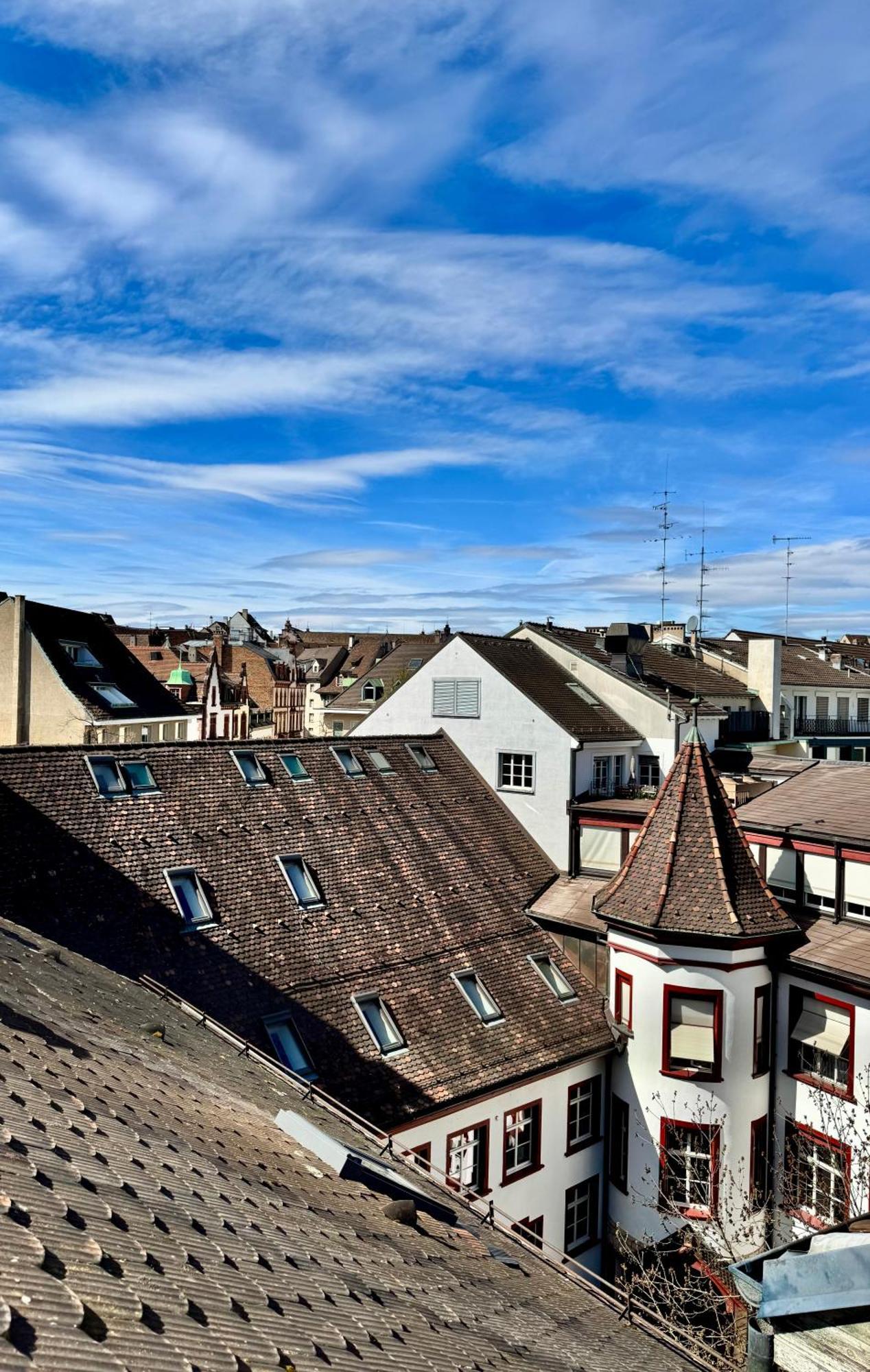City Center Rooftop Studio With Oldtown View Bázel Kültér fotó